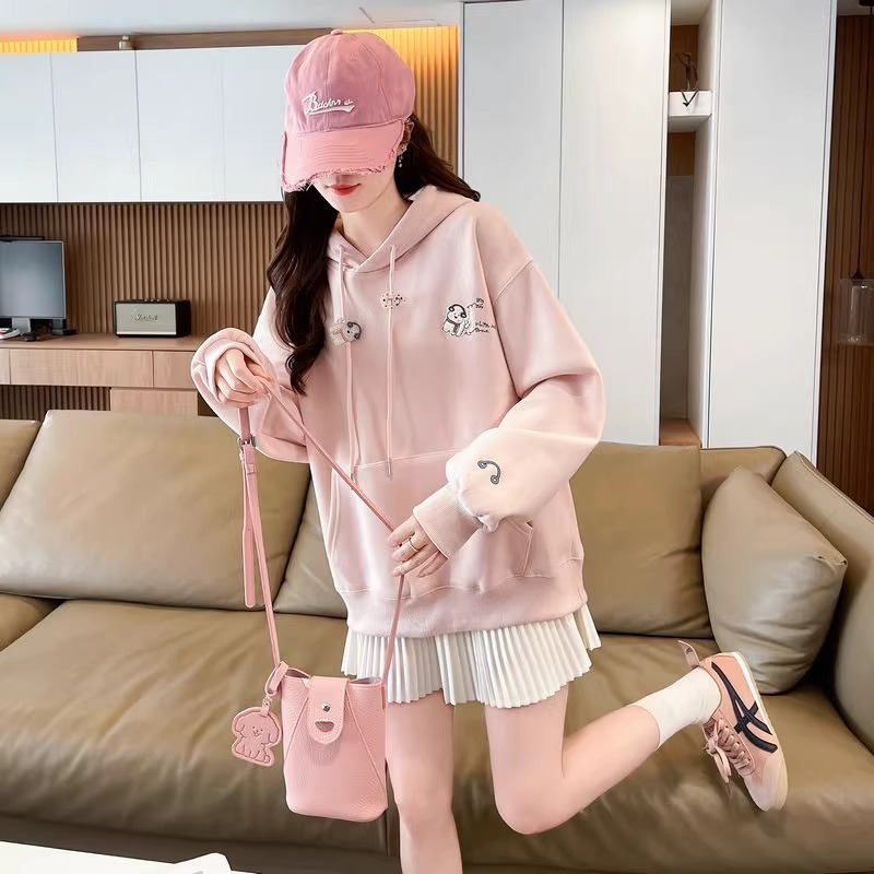 漾貝比【9155713】中大尺碼女裝 刺繡耳機小狗造型垂繩口袋加絨加厚連帽T (36-49)-細節圖6