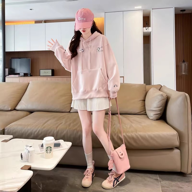 漾貝比【9155713】中大尺碼女裝 刺繡耳機小狗造型垂繩口袋加絨加厚連帽T (36-49)-細節圖7