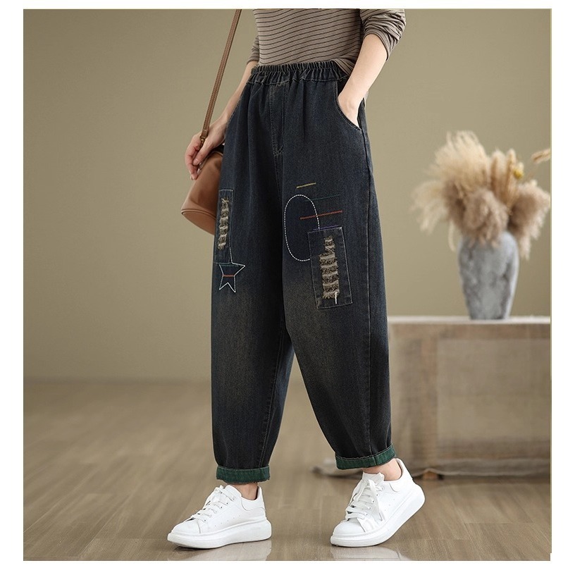 漾貝比【9155736】中大尺碼女裝 鬆緊腰微破刺繡星星加絨保暖牛仔哈倫褲 (29-38)-細節圖5