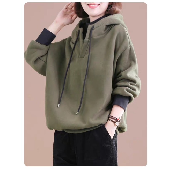 漾貝比【9155739】中大尺碼女裝 高領撞色連帽加絨加厚假兩件式織衣T．共2色 (38-50)-細節圖6