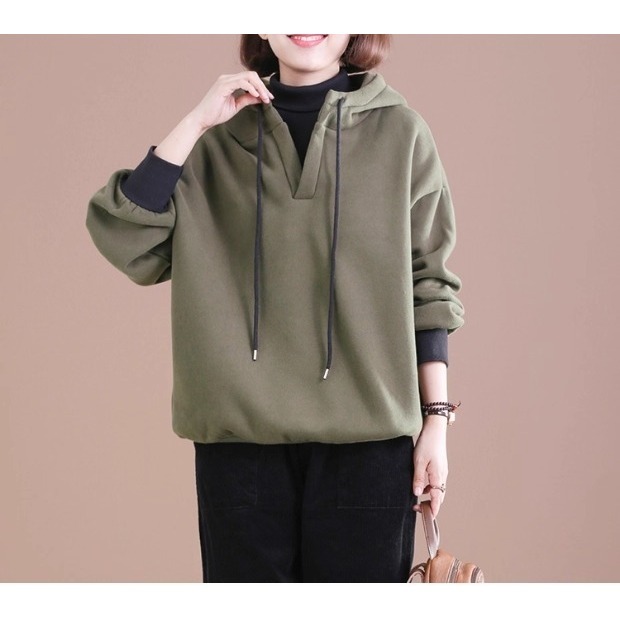 漾貝比【9155739】中大尺碼女裝 高領撞色連帽加絨加厚假兩件式織衣T．共2色 (38-50)-細節圖8