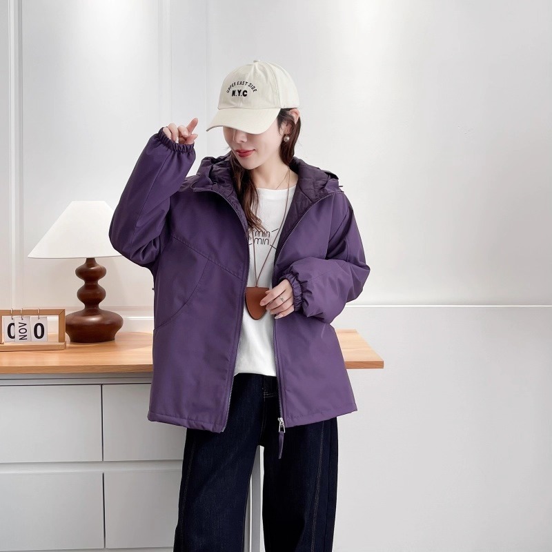 漾貝比【9155775】中大尺碼女裝 韓版弧型車線口袋連帽夾棉保暖衝鋒外套．共2色 (36-52)-細節圖3