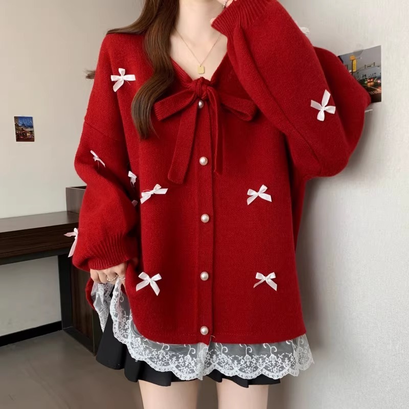 漾貝比【9155781】中大尺碼女裝 V領開襟綁結滿滿蝴蝶結毛衣(40-54)-細節圖5