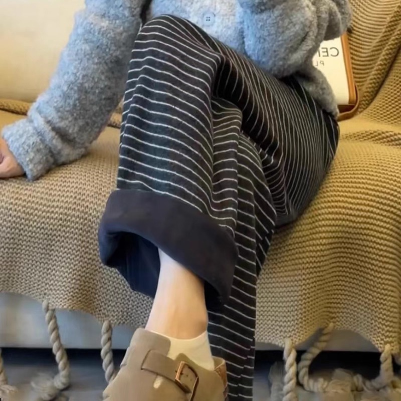 漾貝比【9155783】中大尺碼女裝 韓版復古條紋加絨保暖直筒闊腿褲 (33-40)-細節圖6