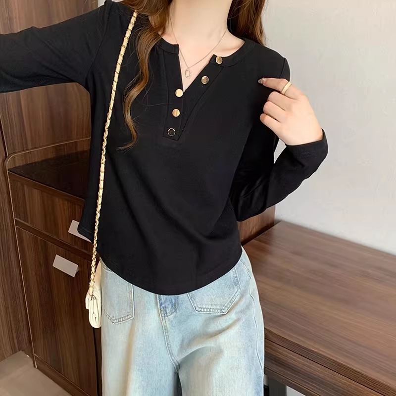 漾貝比【9155788】中大尺碼女裝 圓領Y領開釦純色顯瘦T．共2色(36-56)-細節圖2