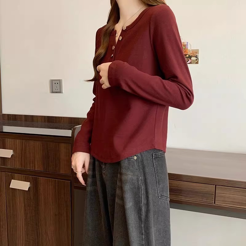 漾貝比【9155788】中大尺碼女裝 圓領Y領開釦純色顯瘦T．共2色(36-56)-細節圖7