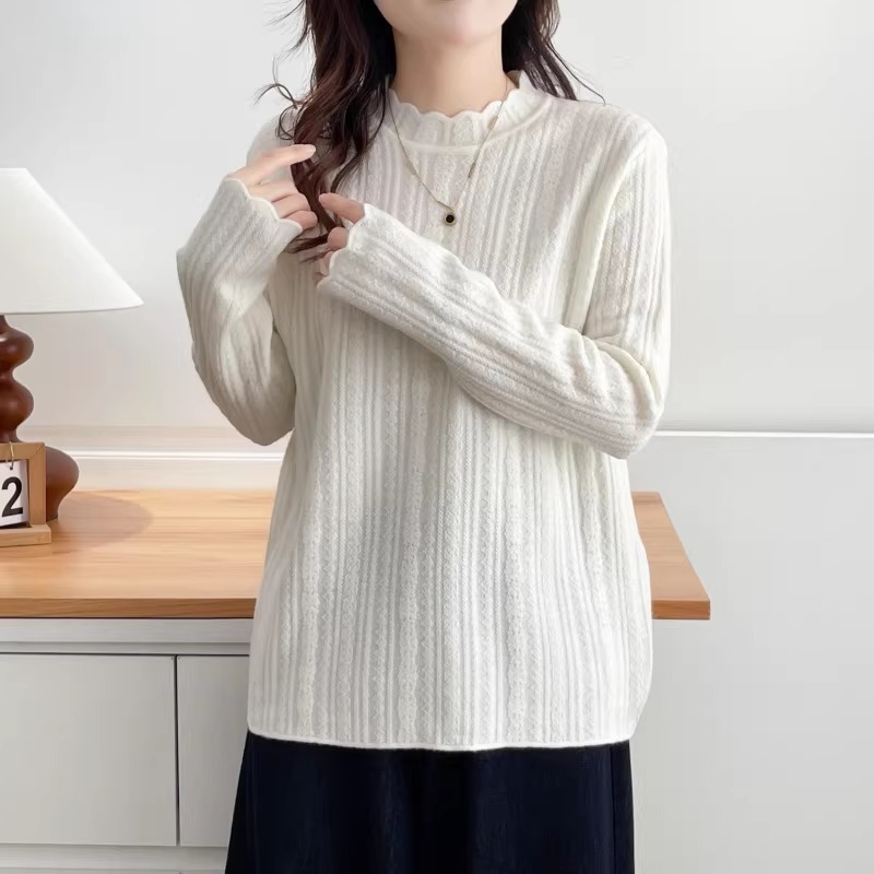 漾貝比【9155802】中大尺碼女裝 半高領木耳邊緹花坑條針織毛衣(38-50)-細節圖2