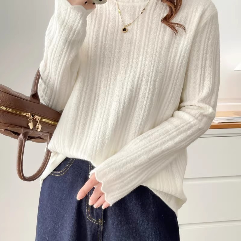 漾貝比【9155802】中大尺碼女裝 半高領木耳邊緹花坑條針織毛衣(38-50)-細節圖8