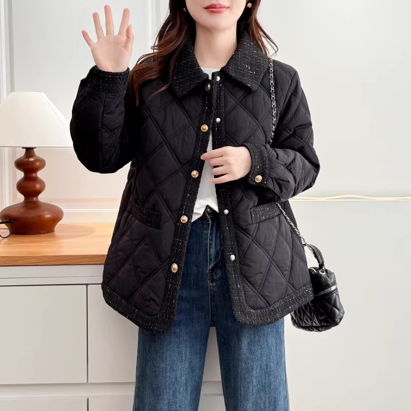 漾貝比【9155804】中大尺碼女裝 復古鑲邊菱格夾棉單排釦外套(38-52)-細節圖3