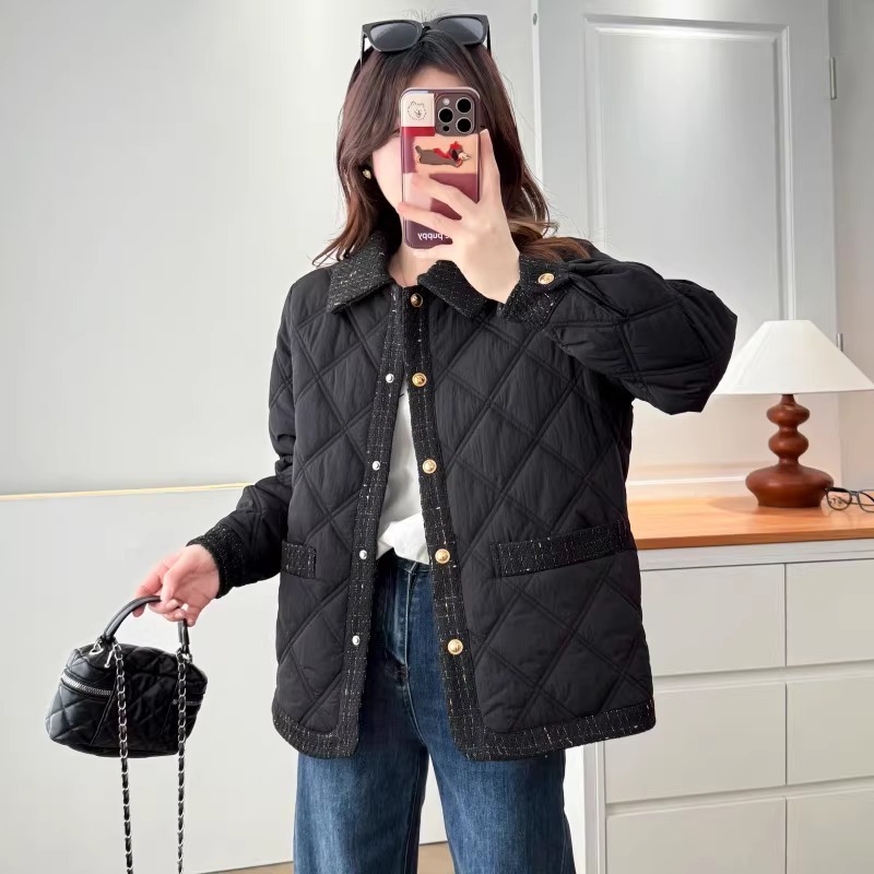 漾貝比【9155804】中大尺碼女裝 復古鑲邊菱格夾棉單排釦外套(38-52)-細節圖7