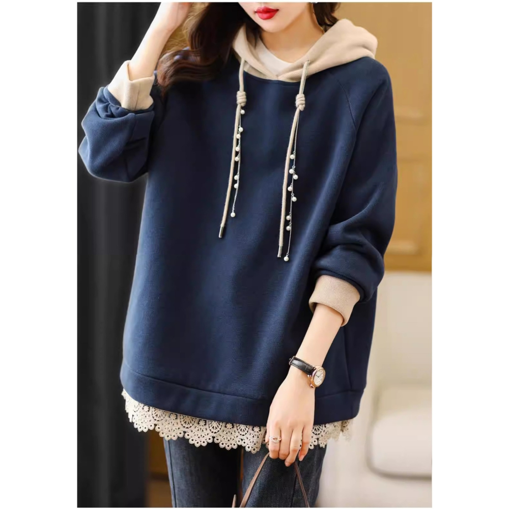 漾貝比【9155808】中大尺碼女裝 下襬蕾絲花邊撞色連帽加絨加厚上衣(38-58)-細節圖4