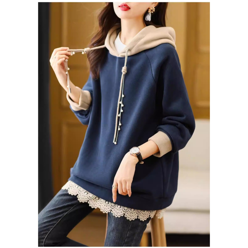 漾貝比【9155808】中大尺碼女裝 下襬蕾絲花邊撞色連帽加絨加厚上衣(38-58)-細節圖7