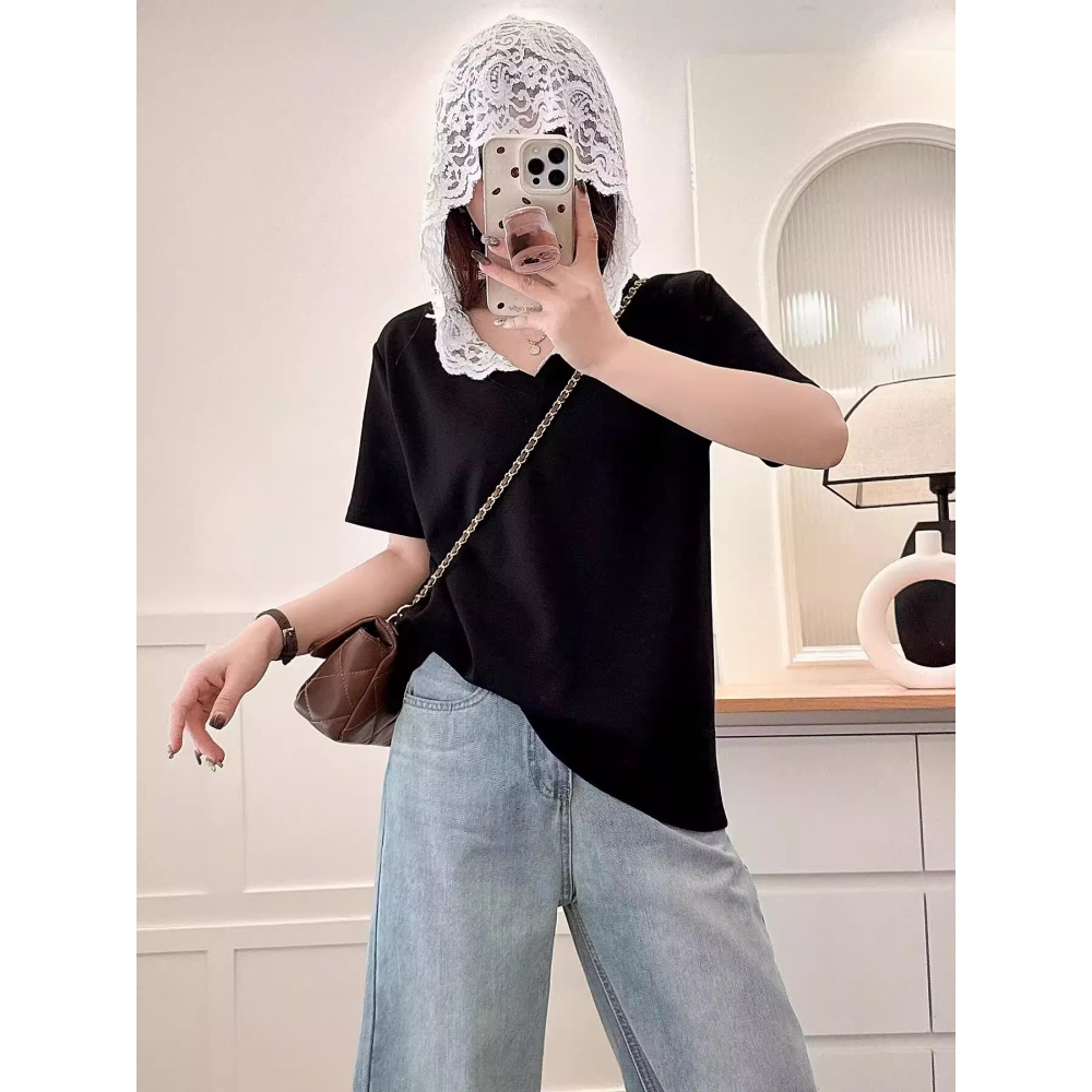 漾貝比【9155835】中大尺碼女裝 氣質甜美V領拼接蕾絲帽上衣(36-48)-細節圖2