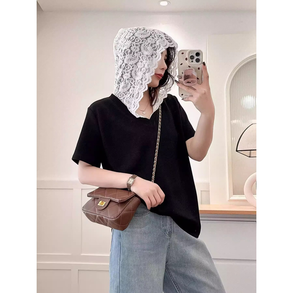 漾貝比【9155835】中大尺碼女裝 氣質甜美V領拼接蕾絲帽上衣(36-48)-細節圖3