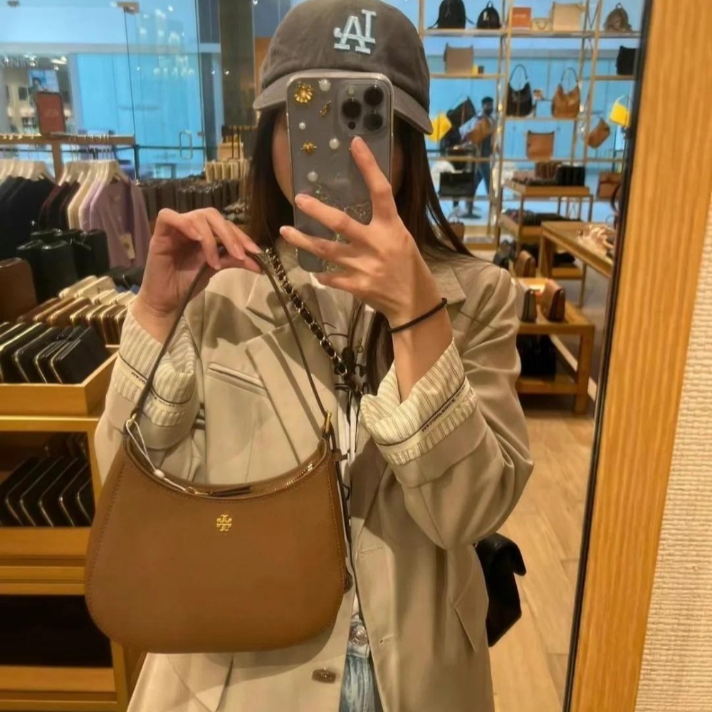 米婭美國代購 Tory Burch包包 手提包 鏈條包 托特包 信封包 單肩包 半月包 馬鞍包 腋下包 邮差包 側背包-細節圖3