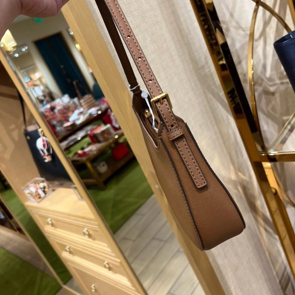 米婭美國代購 Tory Burch包包 手提包 鏈條包 托特包 信封包 單肩包 半月包 馬鞍包 腋下包 邮差包 側背包-細節圖5