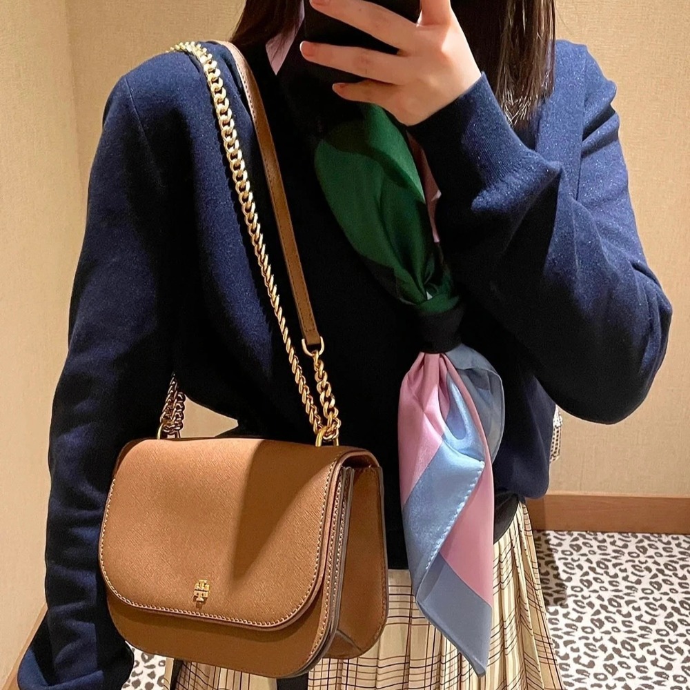 米婭精品 Tory Burch包包 tb鏈條包 馬鞍包 斜背包 手提包 相機包 單肩包 側背包 十字紋時尚百搭精郵差包-細節圖9