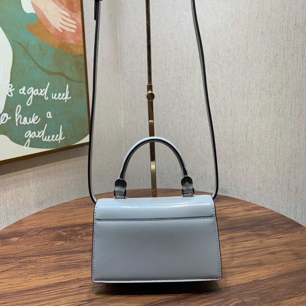 米婭精品 Tory Burch包包 手提包 郵差包 側背包 邮差包 鏈條包 托特包 水桶包 漆皮小方包 風琴包 單肩包-細節圖6