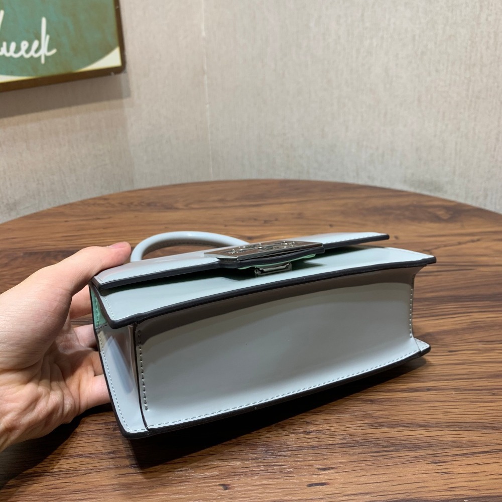 米婭精品 Tory Burch包包 手提包 郵差包 側背包 邮差包 鏈條包 托特包 水桶包 漆皮小方包 風琴包 單肩包-細節圖10