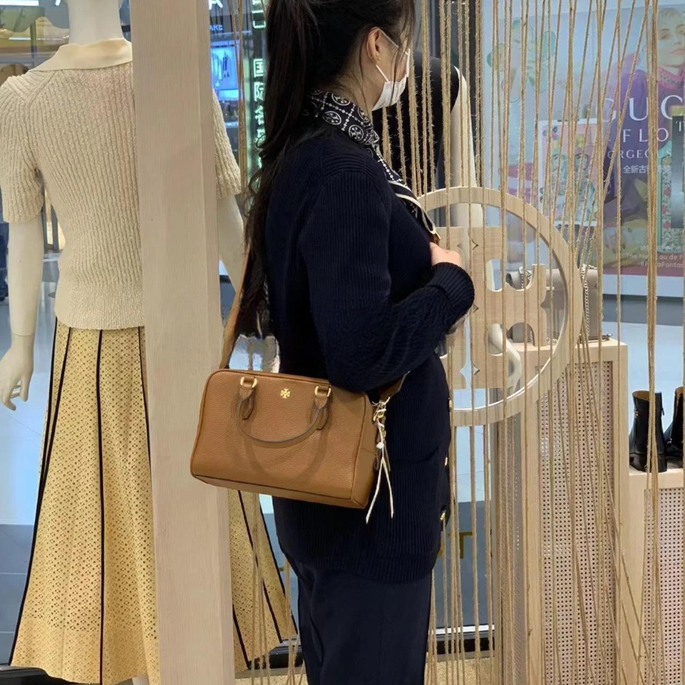 米婭精品 Tory Burch包包 手提包 郵差包 側背包 邮差包 鏈條包 托特包 水桶包 枕頭包 風琴包 單肩包-細節圖4