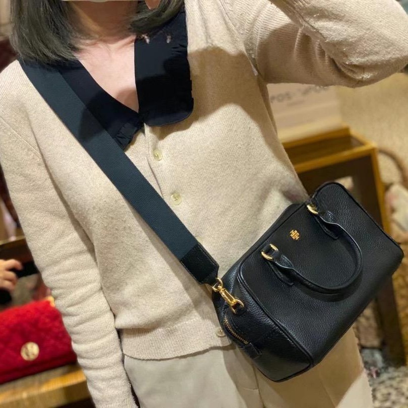 米婭精品 Tory Burch包包 手提包 郵差包 側背包 邮差包 鏈條包 托特包 水桶包 枕頭包 風琴包 單肩包-細節圖9