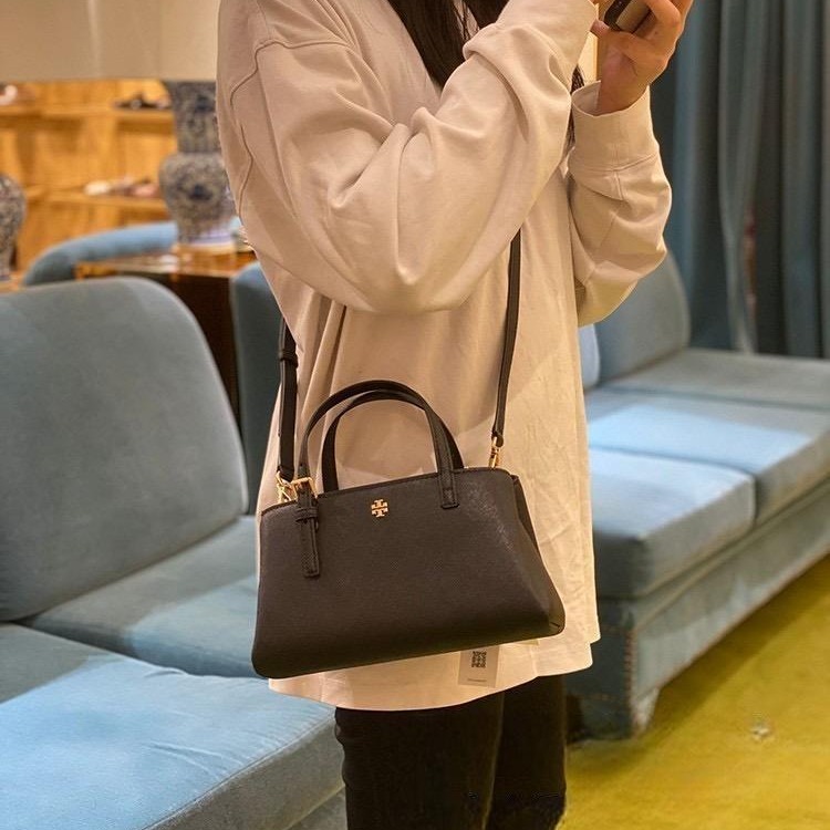 米婭精品Tory Burch包包 手提包 郵差包 側背包 邮差包 鏈條包 托特包 水桶包 信封包 風琴包 單肩包 斜背包-細節圖3