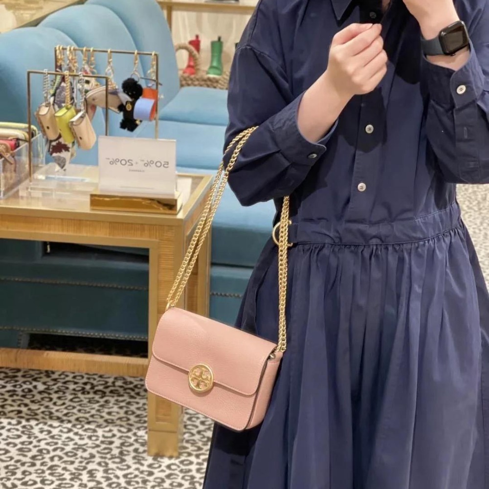 米婭美國代購 Tory Burch包包 鏈條包 手提包 郵差包 側背包 邮差包 托特包 水桶包 信封包 風琴包 單肩包-細節圖11