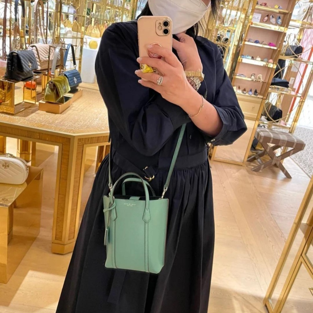 米婭美國代購Tory Burch包包 鏈條包 手提包 斜挎包 女包 單肩包 斜背包 側背包 水桶包 手提包 迷你水桶包-細節圖11