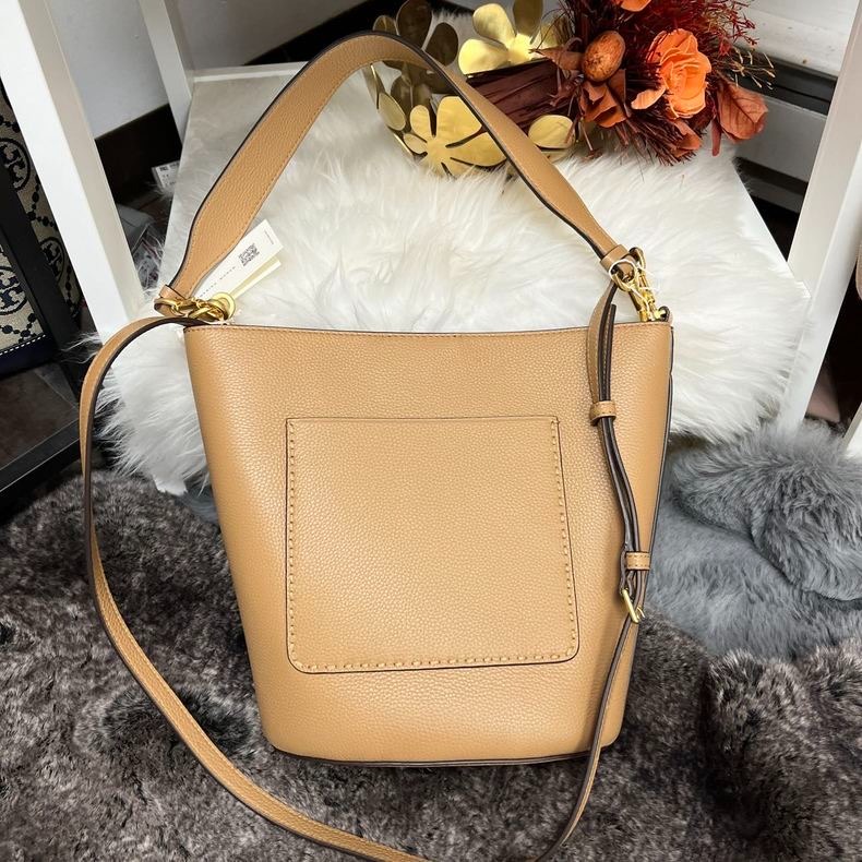 米婭美國代購 Tory Burch包包 水桶包 手提包 單肩包 側背包 tb托特包 斜背包 郵差包 斜跨包 公事包-細節圖6