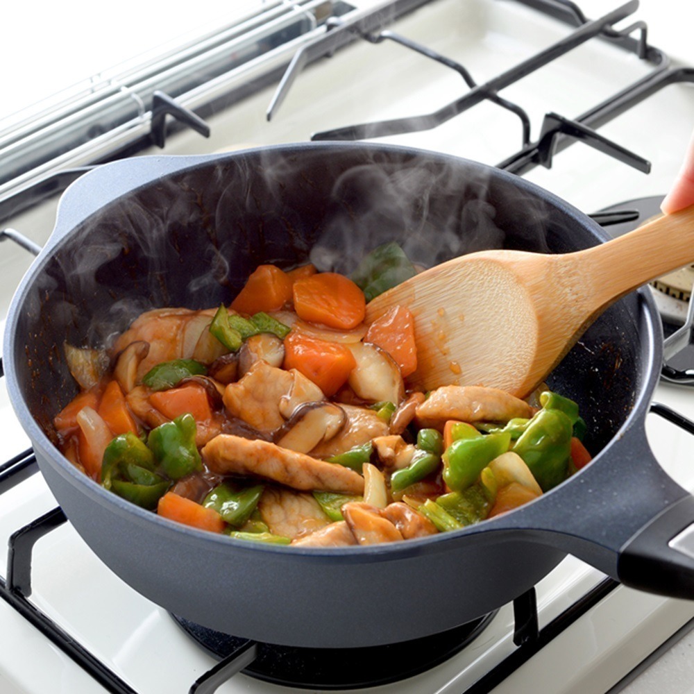 送鍋蓋-日本Arnest Bellfina鑽石深型不沾炒鍋-28cm曜石黑(瓦斯爐適用款)-細節圖10