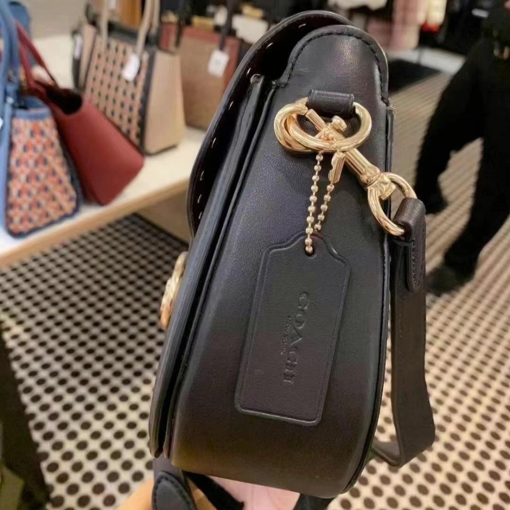 台灣美媽代購 COACH 蔻馳 包包  georgie馬鞍包 斜挎包  斜背包 手提包 郵差包 時尚百搭氣質輕奢款-細節圖8