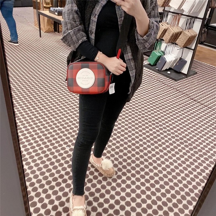 台灣美媽代購*美國直郵 蔻馳 包包 Dempsey 21系列 相機包 單肩包 斜挎包 側背包 手機包 學院風徽章款斜挎包-細節圖5