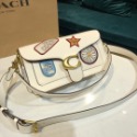 台灣美媽代購 COACH 蔻馳 包包 經典logo翻蓋斜挎包 酒神包 單肩包 斜挎包  腋下包 手提包 時尚拼色信封包-規格圖10