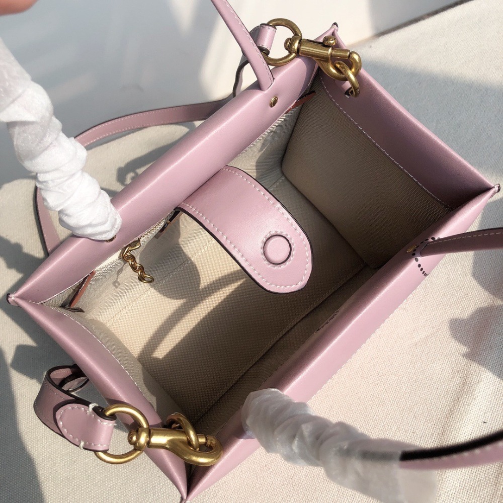 台灣美媽代購 COACH 蔻馳 包包 斜挎包 單肩包 斜背包 郵差包 托特包 CASHIN CARRY款 百搭簡約手提包-細節圖10