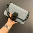 台灣美媽代購 COACH 蔻馳 包包 斜挎包 單肩包 郵差包 腋下包 酒神包 信封包 手提包 soft tabby女包-規格圖11