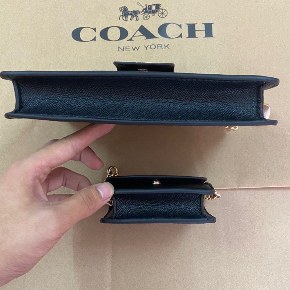 台灣美媽代購 COACH 蔻馳 包包 斜挎包 單肩包 斜背包 郵差包 鏈條包 卡包 子母包二合一 時尚簡約鏈條單肩斜挎包-細節圖8