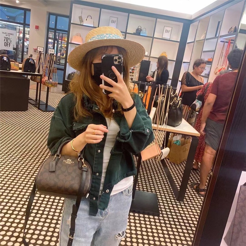 台灣美媽代購 COACH 蔻馳 包包 斜挎包 手提包 貝殼包 枕頭包 半月包 斜挎手提包 時尚百搭簡約款單肩斜挎包-細節圖3