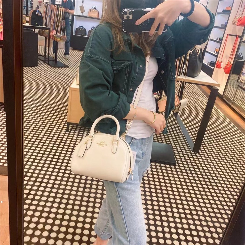 台灣美媽代購 COACH 蔻馳 包包 斜挎包 手提包 貝殼包 枕頭包 半月包 斜挎手提包 時尚百搭簡約款單肩斜挎包-細節圖6