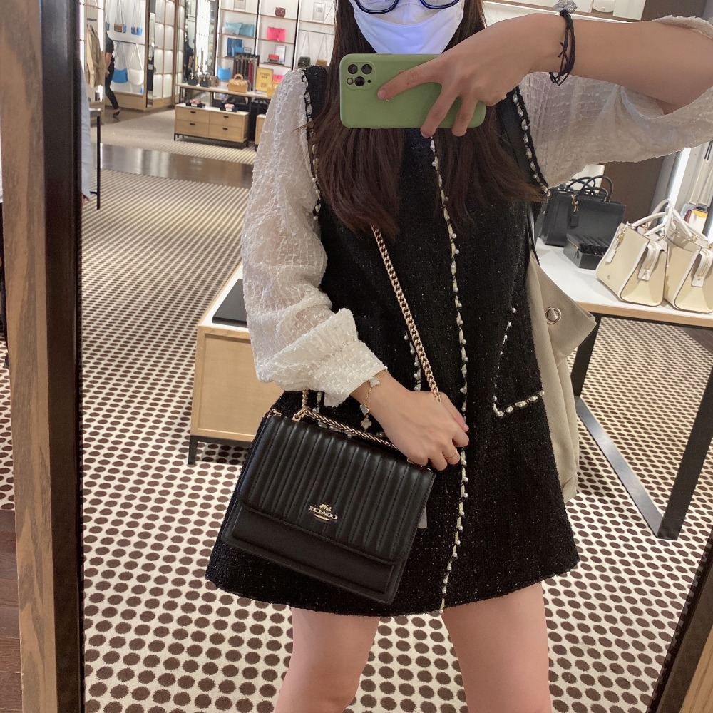 台灣美媽代購 COACH 蔻馳 包包 單肩包 斜挎包 手提包 斜背包 鏈條包 風琴包 翻蓋單肩斜挎包 時尚百搭簡約斜挎包-細節圖3