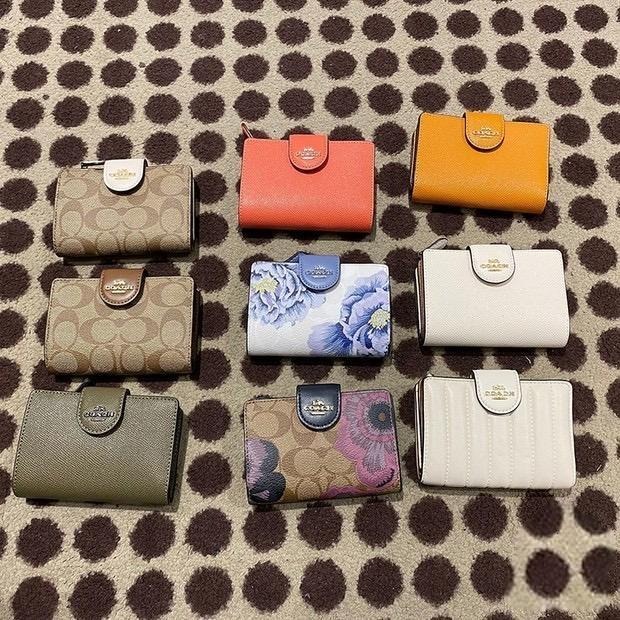 台灣美媽代購 COACH 蔻馳 包包 皮夾 中夾 短夾 拉鏈零錢包 素色真皮皮夾 卡夾 信用卡夾 多卡位皮夾 時尚真皮-細節圖2