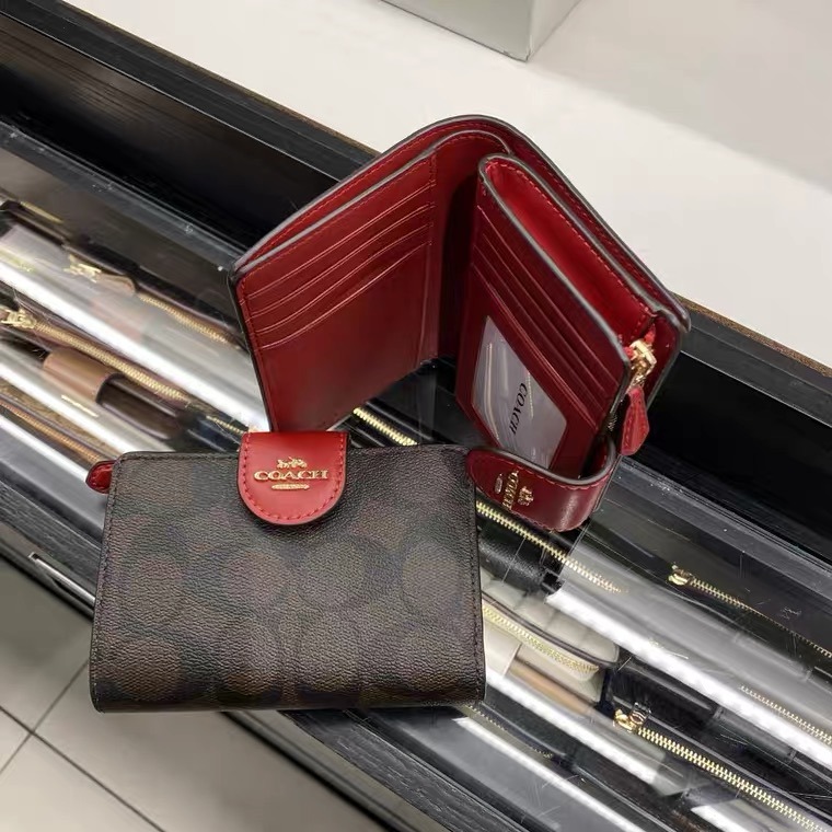 台灣美媽代購 COACH 蔻馳 包包 皮夾 中夾 短夾 拉鏈零錢包 素色真皮皮夾 卡夾 信用卡夾 多卡位皮夾 時尚真皮-細節圖5