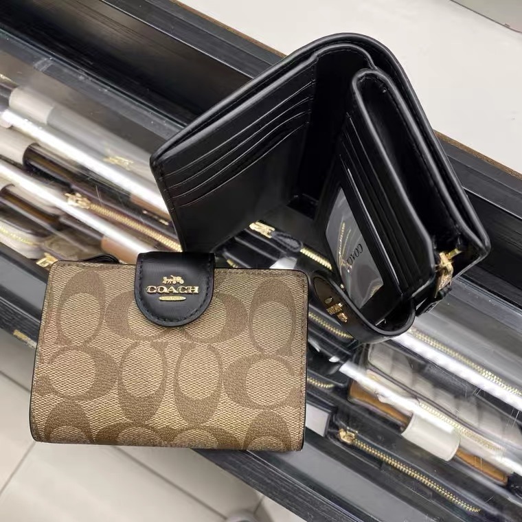 台灣美媽代購 COACH 蔻馳 包包 皮夾 中夾 短夾 拉鏈零錢包 素色真皮皮夾 卡夾 信用卡夾 多卡位皮夾 時尚真皮-細節圖6