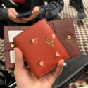台灣美媽代購 COACH 蔻馳 皮夾 女士素面短夾 女生防刮皮大鈔錢包 韓版 可愛兩折mini零錢包 對開暗釦女錢夾-規格圖11
