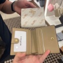 台灣美媽代購 COACH 蔻馳 皮夾 女士素面短夾 女生防刮皮大鈔錢包 韓版 可愛兩折mini零錢包 對開暗釦女錢夾-規格圖11