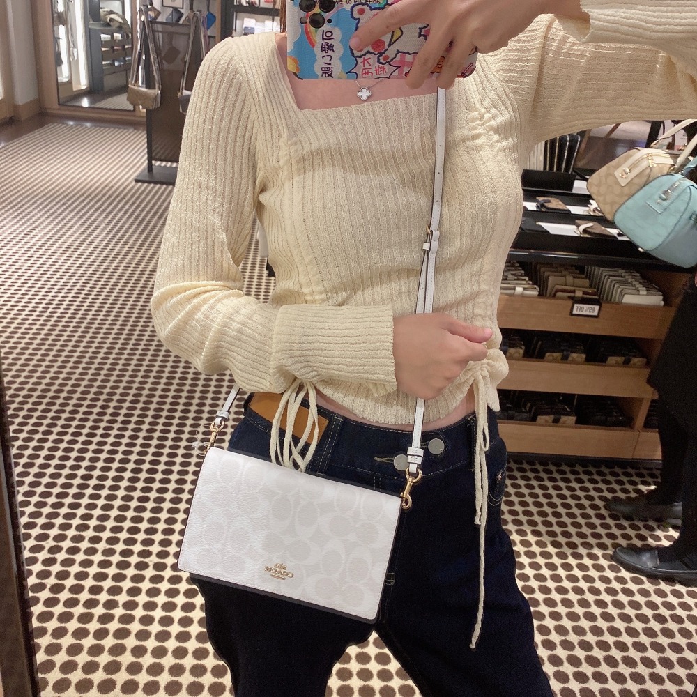 台灣美媽代購 COACH 蔻馳 包包 單肩包 斜挎包 斜背包 手提包 信封包 woc女包 馬鞍包 小方包 時尚簡約百搭款-細節圖3