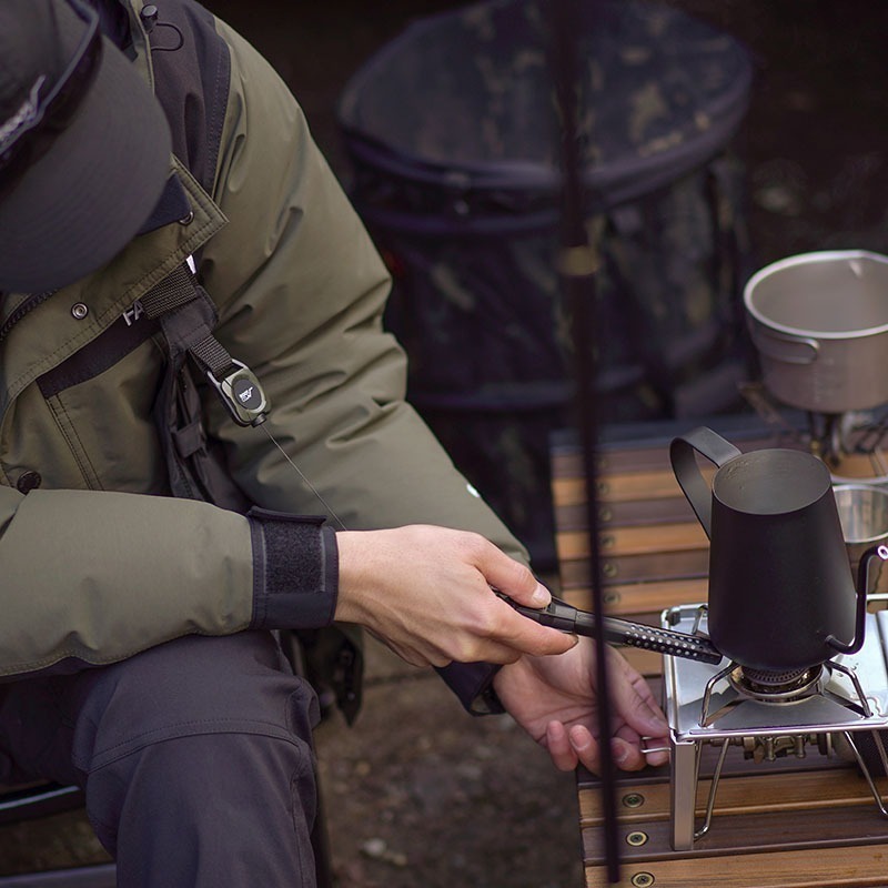 輕巧型｜日本 ROOT CO. 360°可旋轉正方形登山扣環 65cm 彈性伸縮捲軸鑰匙扣 SQL LITE 喵之隅-細節圖8