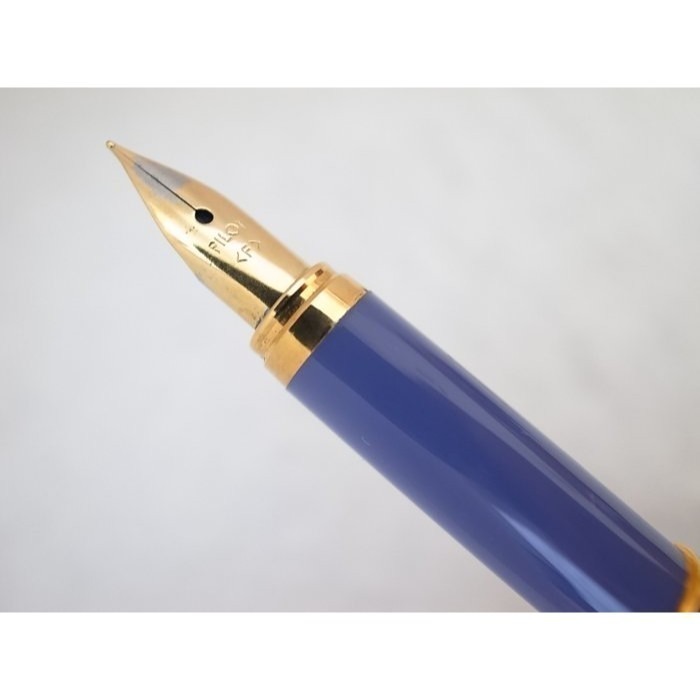 C003 百樂 日本製 騎士 天藍色鋼筆 F尖(全金屬)(7成新筆蓋有刻字)-細節圖3