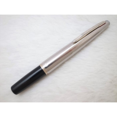 C194 1980s 寫樂 日本製 鋼蓋黑桿金夾短鋼筆 14k F尖(7.5成新)