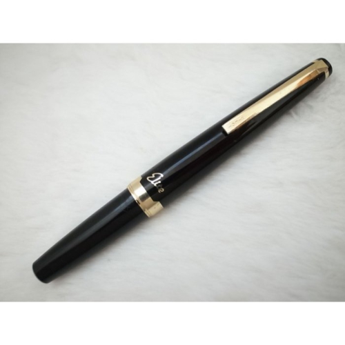 B948 百樂 日本製 elite 短鋼筆 18k 中字尖鋼筆(粗桿)(7成新天頂有退漆)(美麗的銥點)