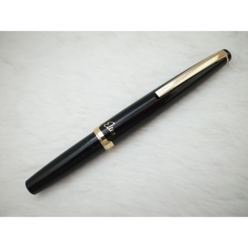 B949 百樂 日本製 elite 短鋼筆 18k 細字尖鋼筆(標準桿)(7成新天頂有退漆無凹)